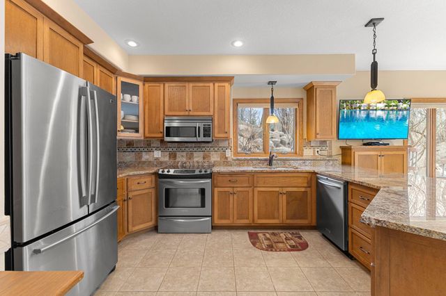 9506 Riverview Avenue, Bloomington, MN 55425