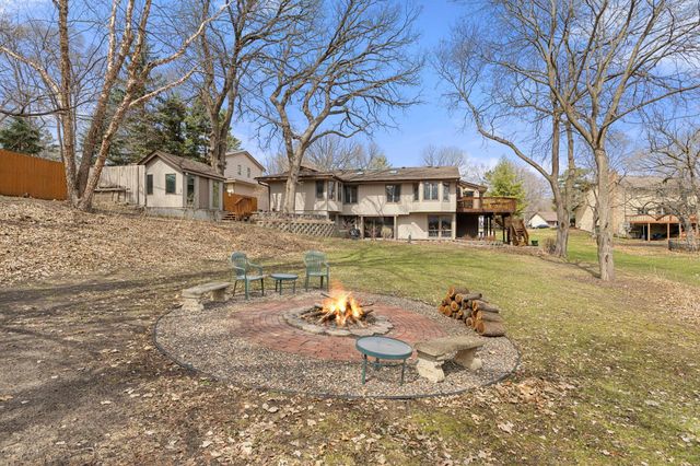 9506 Riverview Avenue, Bloomington, MN 55425