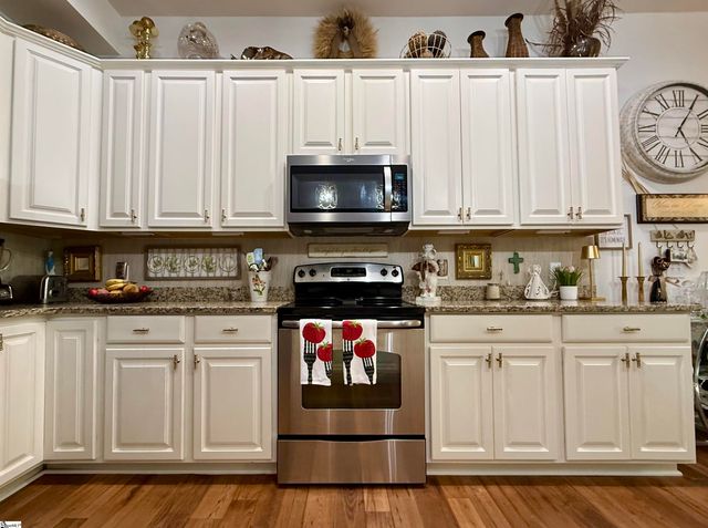 10 Kersey Gale Court, Simpsonville, SC 29681