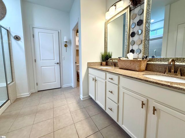 10 Kersey Gale Court, Simpsonville, SC 29681