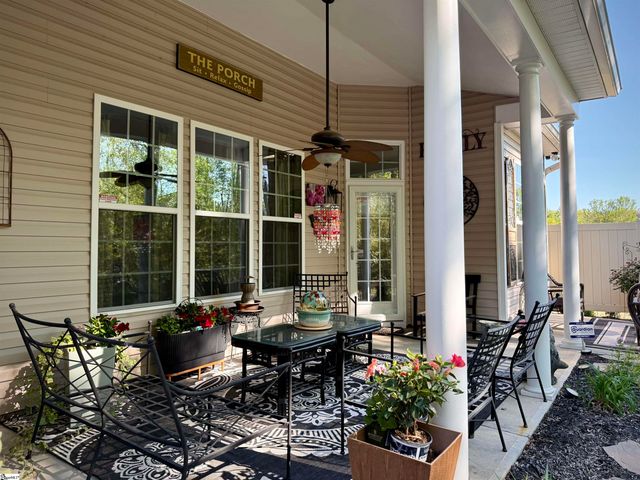 10 Kersey Gale Court, Simpsonville, SC 29681