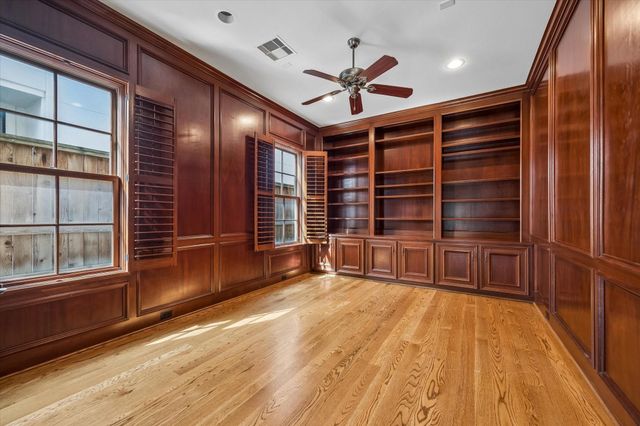 3903 Purdue Street, Houston, TX 77005