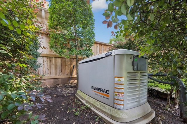 3903 Purdue Street, Houston, TX 77005