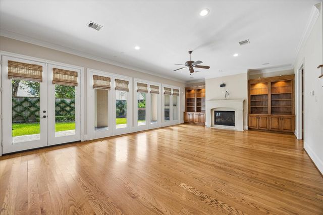 3903 Purdue Street, Houston, TX 77005