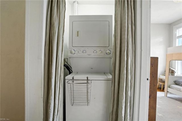 417 Court ST, Portsmouth, VA 23701