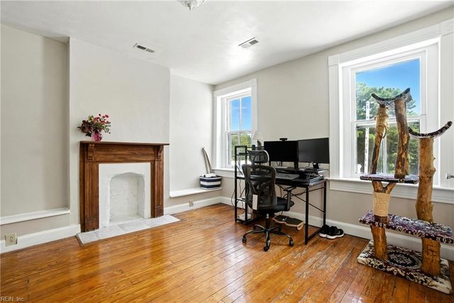 417 Court ST, Portsmouth, VA 23701