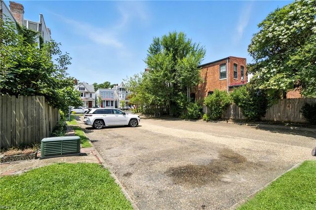 417 Court ST, Portsmouth, VA 23701