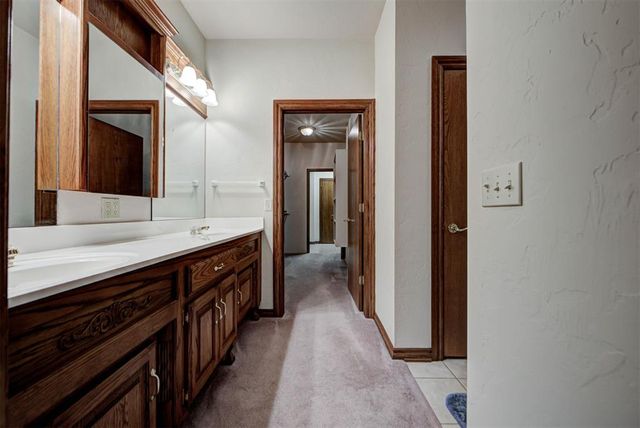 40 SW 92nd Place, Oklahoma City, OK 73139