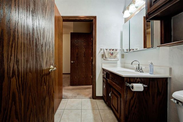 40 SW 92nd Place, Oklahoma City, OK 73139