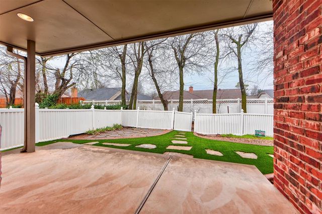 40 SW 92nd Place, Oklahoma City, OK 73139