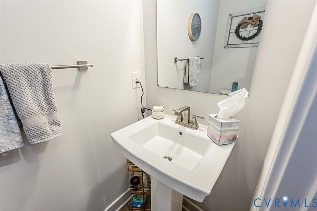 7225 Lyon Taylor Ln, New Kent, VA 23124