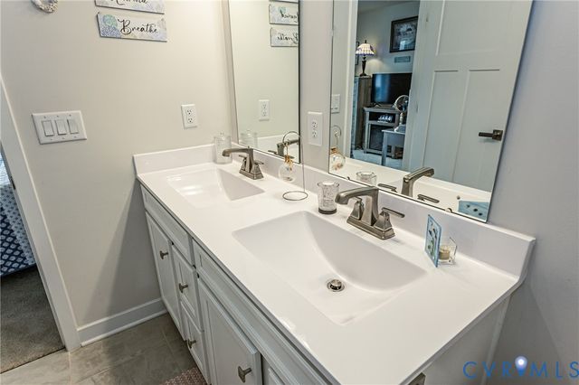 7225 Lyon Taylor Ln, New Kent, VA 23124