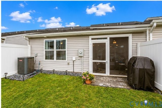 7225 Lyon Taylor Ln, New Kent, VA 23124