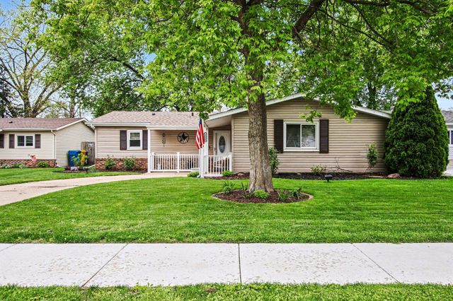 1226 N Glenwood Avenue, Griffith, IN 46319