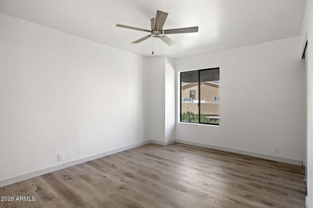 10425 N 10TH Place 1, Phoenix, AZ 85020