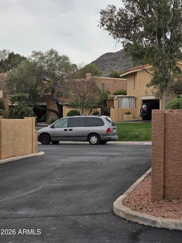 10425 N 10TH Place 1, Phoenix, AZ 85020