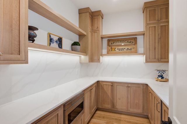 328 Kelly Glenn Ct, Brentwood, TN 37027