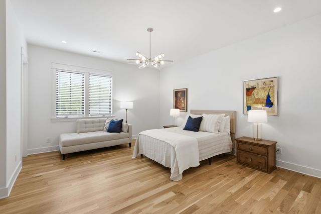 328 Kelly Glenn Ct, Brentwood, TN 37027