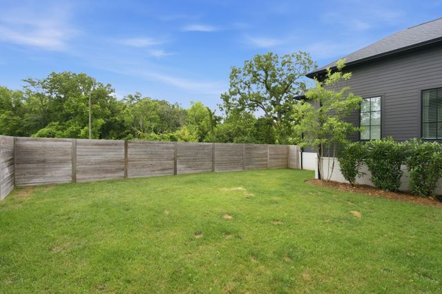 328 Kelly Glenn Ct, Brentwood, TN 37027