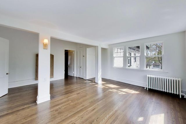 1046 Ridge Street, Evanston, IL 60202