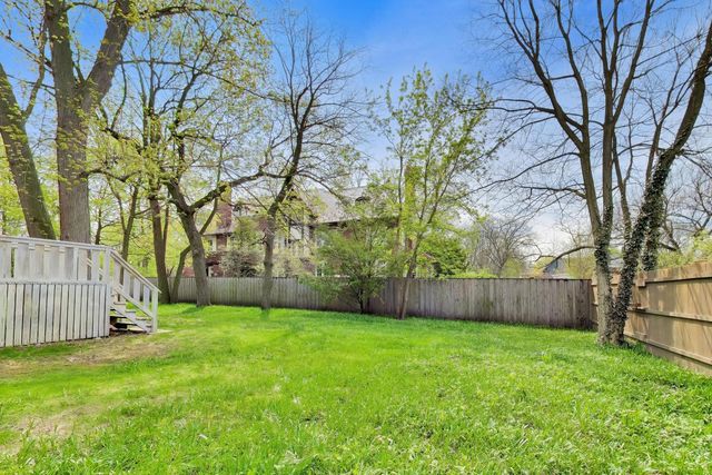 1046 Ridge Street, Evanston, IL 60202