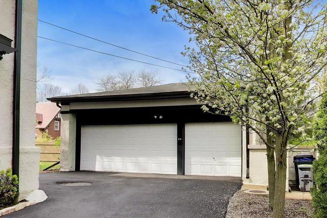 1046 Ridge Street, Evanston, IL 60202