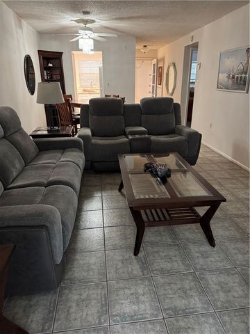 1100 Ponce De Leon Circle N102, Vero Beach, FL 32960