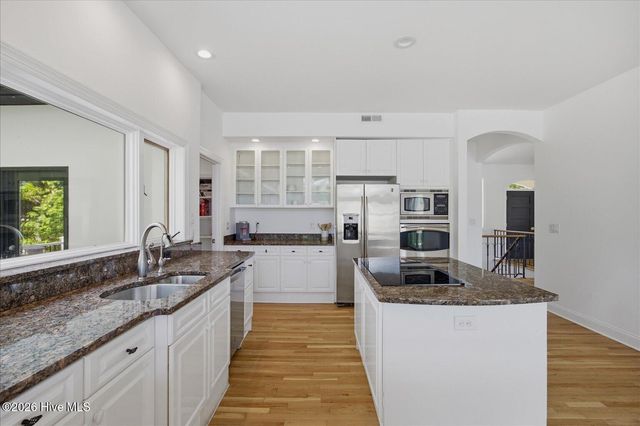 304 Gull Road, Hampstead, NC 28443