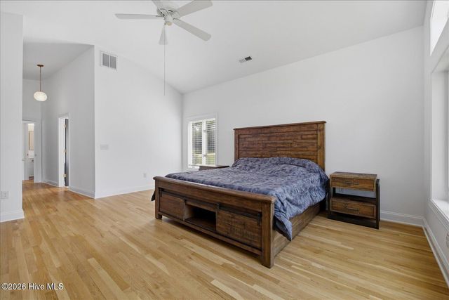304 Gull Road, Hampstead, NC 28443