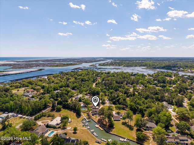 304 Gull Road, Hampstead, NC 28443