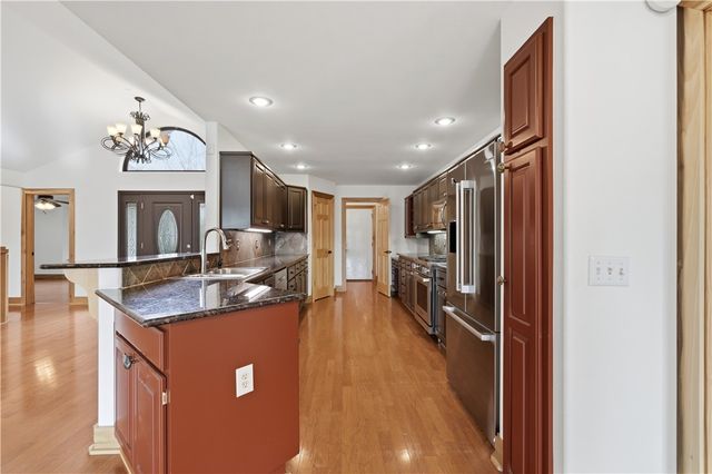 27 Stucky Lane, Bella Vista, AR 72715