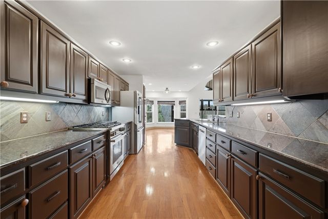 27 Stucky Lane, Bella Vista, AR 72715