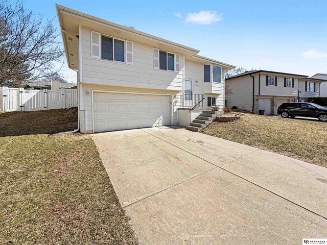 1954 SW 25th Street, Lincoln, NE 68522