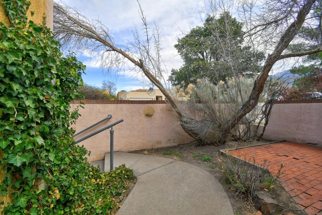 13112 Verbena Place NE, Albuquerque, NM 87112