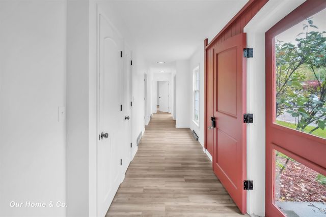 2502 Lee Drive, Bay City, MI 48708