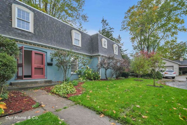 2502 Lee Drive, Bay City, MI 48708