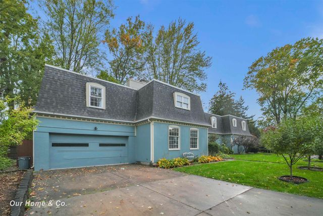 2502 Lee Drive, Bay City, MI 48708