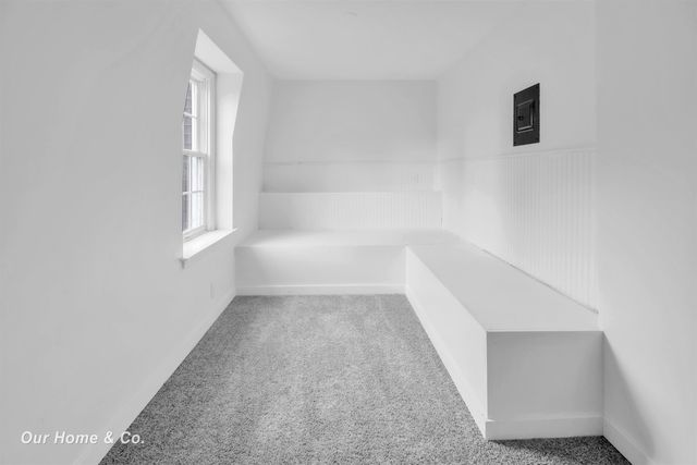 2502 Lee Drive, Bay City, MI 48708