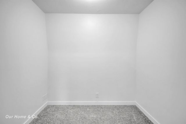 2502 Lee Drive, Bay City, MI 48708