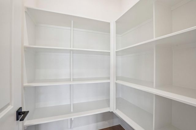 9927 Hunters Run Drive, Missouri City, TX 77459