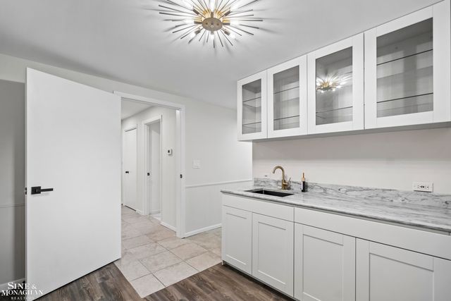 431 Fairlane Drive, Traverse City, MI 49684