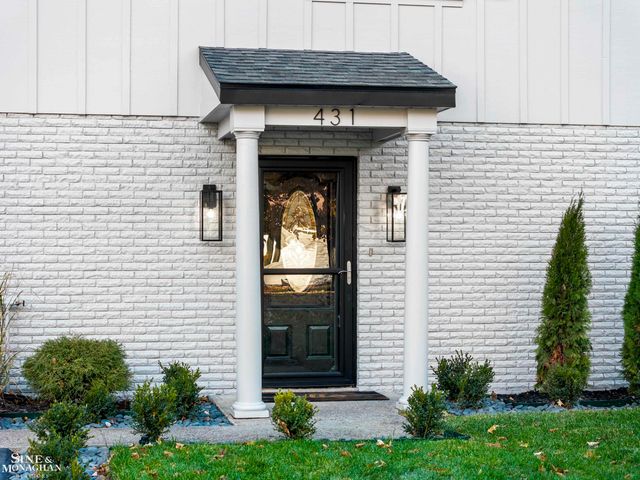 431 Fairlane Drive, Traverse City, MI 49684