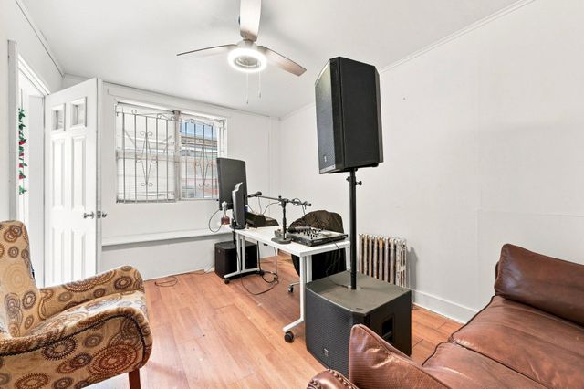 6216 VINE STREET ST, Philadelphia, PA 19139