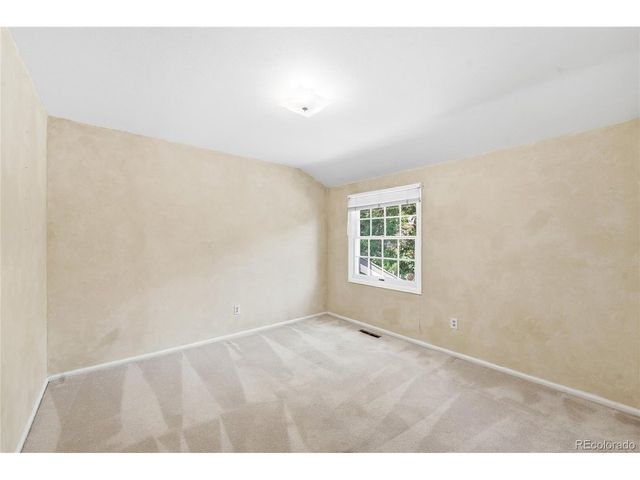 6982 S Niagara Ct, Englewood, CO 80112