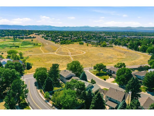 6982 S Niagara Ct, Englewood, CO 80112