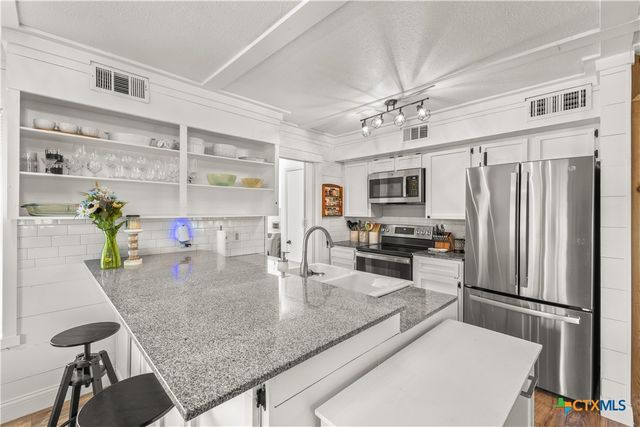 4117 Cripple Creek Drive, Temple, TX 76502