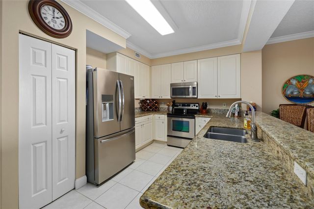 60 SURFVIEW DRIVE 105, Palm Coast, FL 32137