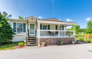70 Horse Meadow Road, Haverhill, NH 03774