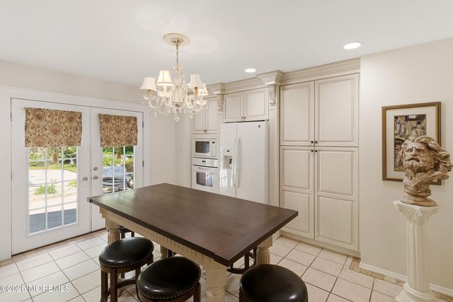 16 N Tunesbrook Drive, Toms River, NJ 08753