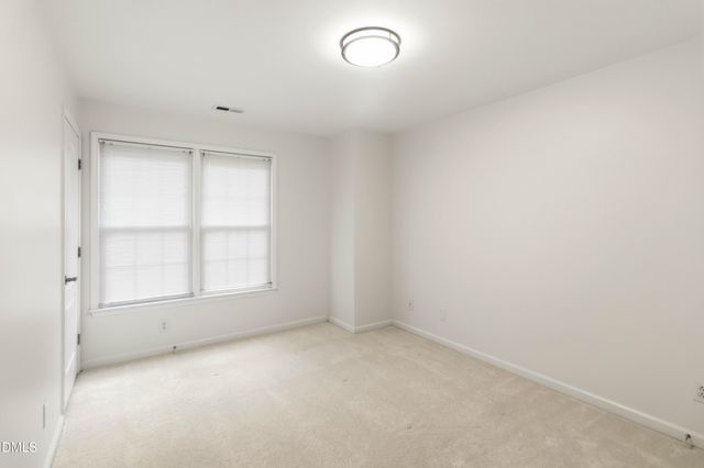 104 Strathburgh Lane, Cary, NC 27518